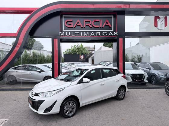 TOYOTA YARIS 1.5 16V FLEX XL PLUS CONNECT MULTIDRIVE TOYOTA YARIS 1.5 16V FLEX XL PLUS CONNECT MULTIDRIVE
